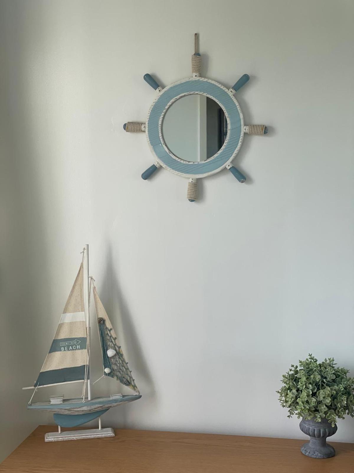 Sea View Chalet, Access To Sandy - Pets Go Free *
