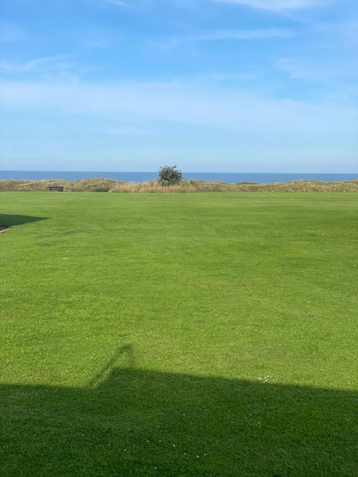 Sea View Chalet, Access To Sandy - Pets Go Free Chalet