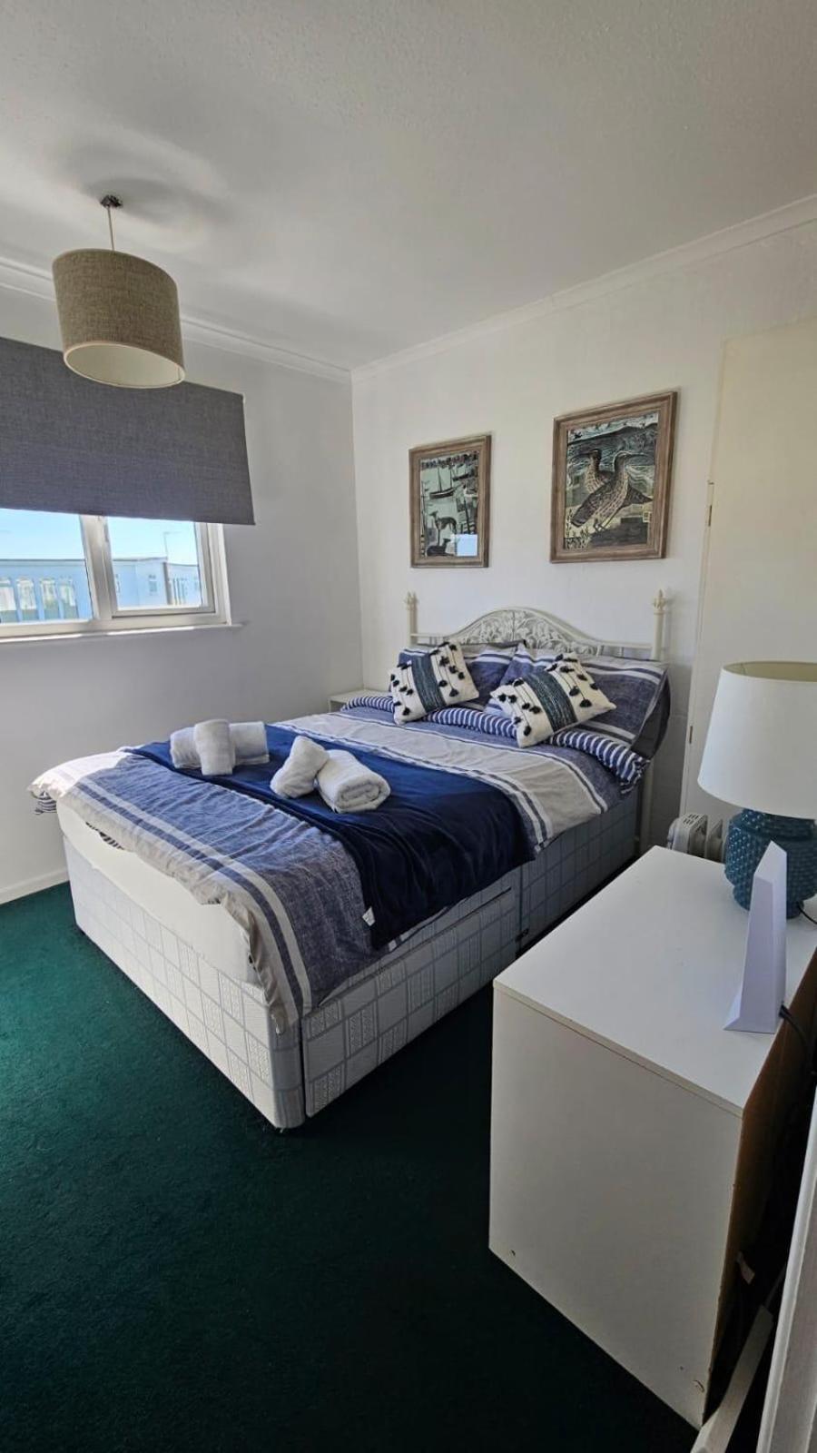 Chalet Sea View Chalet, Access To Sandy - Pets Go Free *